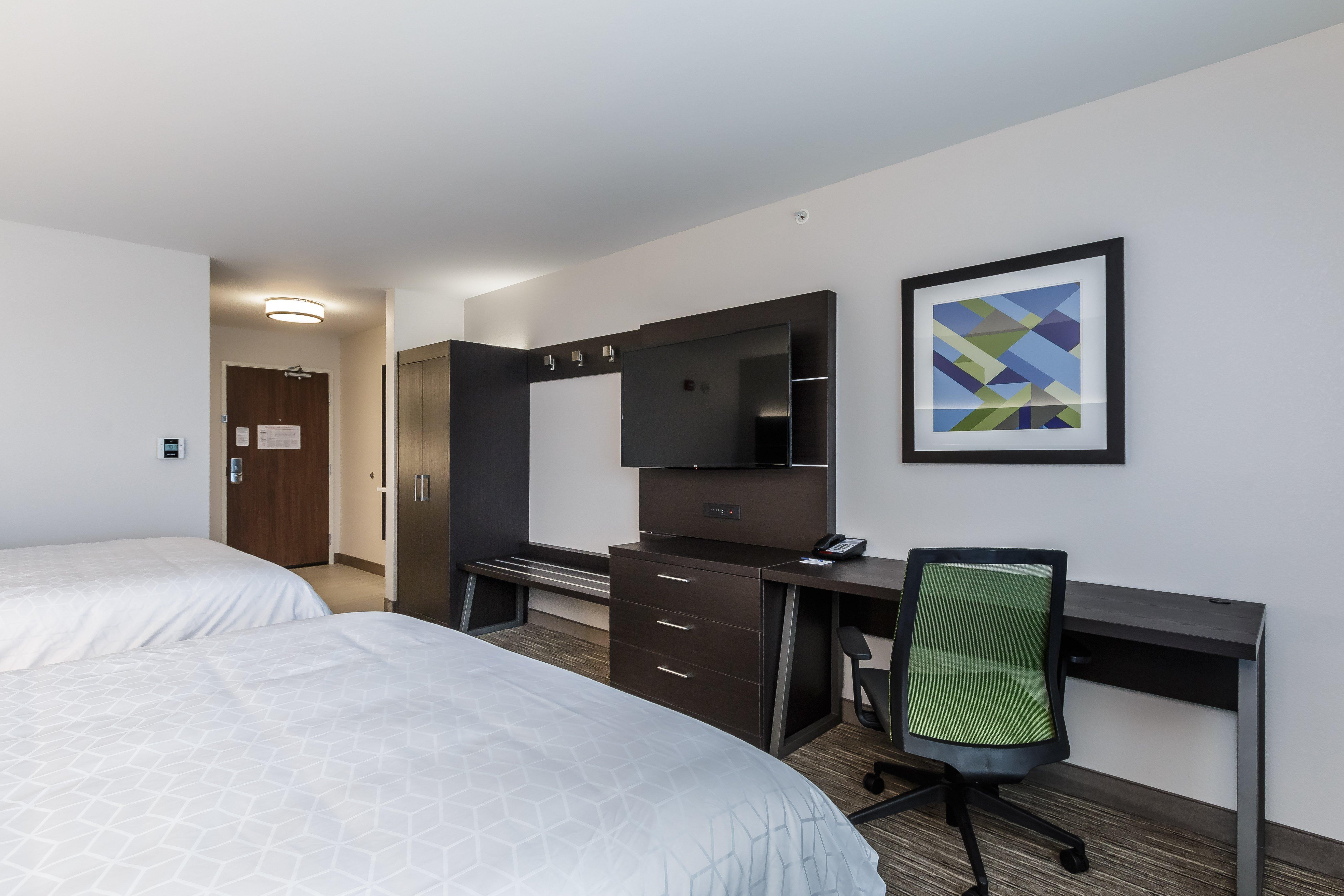Express & Suites- Casino By Ihg