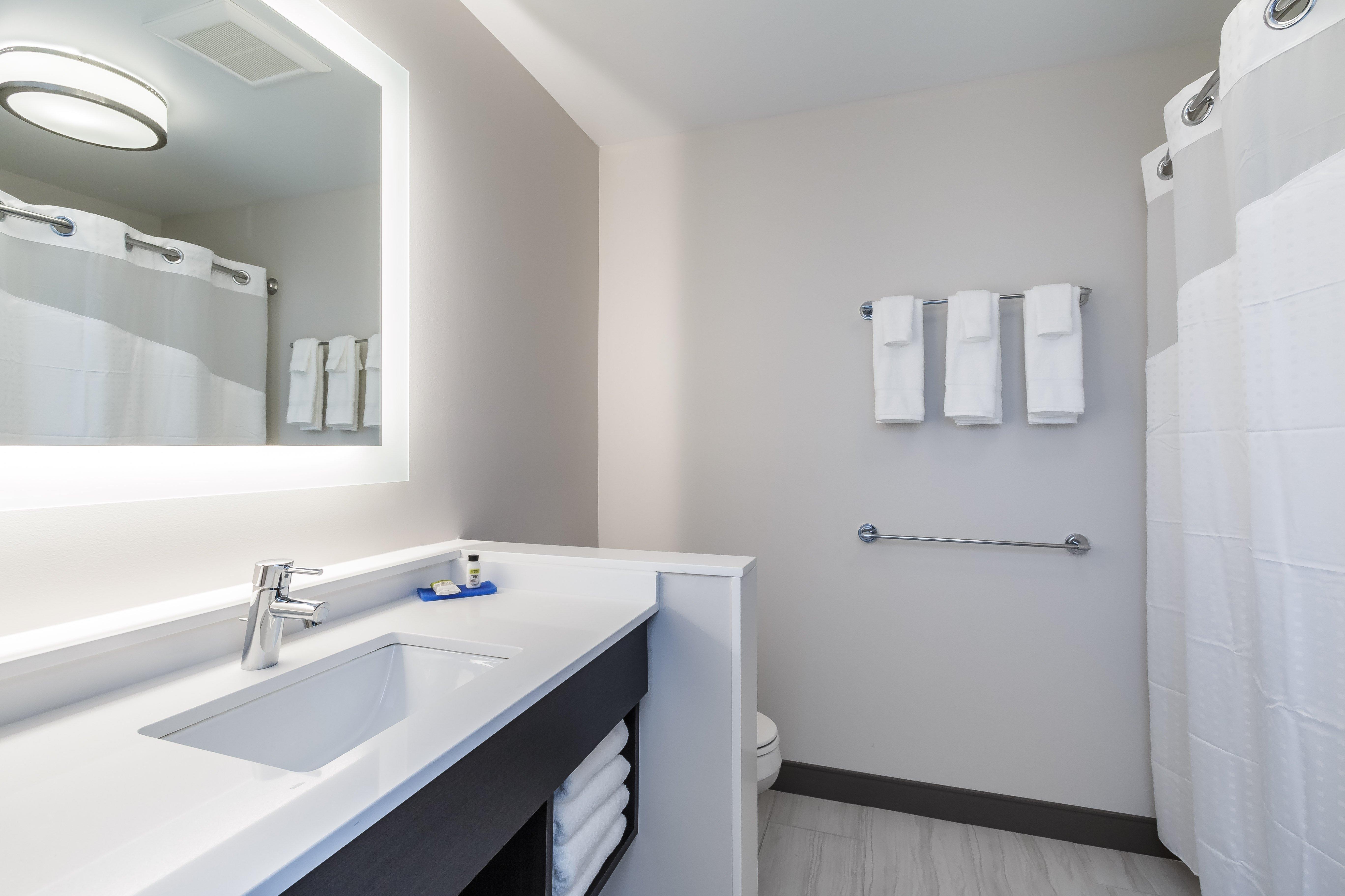 Express & Suites- Casino By Ihg Hotel 3*